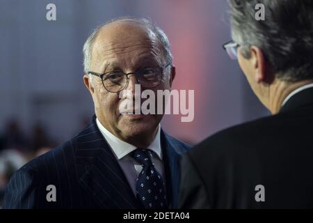 Laurent Fabius durante la cerimonia che ha celebrato l'ottantesimo anniversario del Centro nazionale francese di ricerca scientifica (CNRS) al Palais de la Decouverte di Parigi, Francia, 26 novembre 2019. Foto di Eliot Blondt/ABACAPRESS.COM Foto Stock