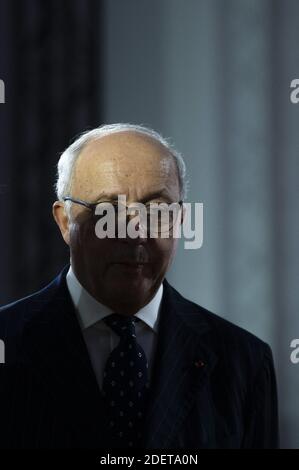 Laurent Fabius durante la cerimonia che ha celebrato l'ottantesimo anniversario del Centro nazionale francese di ricerca scientifica (CNRS) al Palais de la Decouverte di Parigi, Francia, 26 novembre 2019. Foto di Eliot Blondt/ABACAPRESS.COM Foto Stock