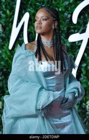 Rihanna partecipa ai Fashion Awards 2019 alla Royal Albert Hall di Londra, Inghilterra, il 02 dicembre 2019. Foto di Aurore Marechal/ABACAPRESS.COM Foto Stock