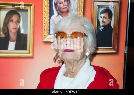 Brigitte Auber arriva alla prima del film 'la Sainte Famille' all'UGC Les Halles di Parigi, Francia, il 19 dicembre 2019. Foto di Nasser Berzane/ABACAPRESS.COM Foto Stock