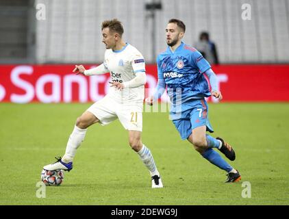 Valentin Rongier di Marsiglia, Kostas Fortounis di Olympiacos durante la UEFA Champions League, partita di calcio del gruppo C tra o / LM Foto Stock