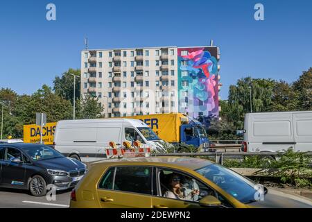 LKWs, Autobahn A111, Lärm, Wohnhaus, Kurt-Schumacher-Damm, Charlottenburg, Berlino, Germania Foto Stock