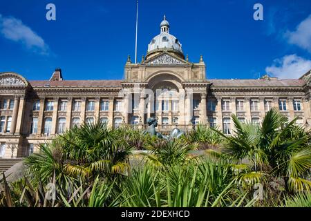 Il municipio di Birmingham è stato inaugurato nel 1834 ed è ora utilizzato come sala concerti, Victoria Square, Birmingham. West Midlands, Inghilterra Foto Stock