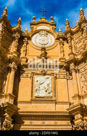 Cattedrale di Guadix, Cattedrale di Guadix, o Cattedrale dell'Incarnazione. La costruzione dell'edificio iniziò nel XVI secolo e fu completata nel Th Foto Stock