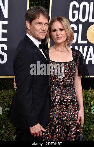 Stephen Moyer e Anna Paquin hanno partecipato al 77° Arrivi Golden Globe Awards al Beverly Hilton di Los Angeles, California, USA il 5 gennaio 2020. Foto di Lionel Hahn/ABACAPRESS.COM Foto Stock