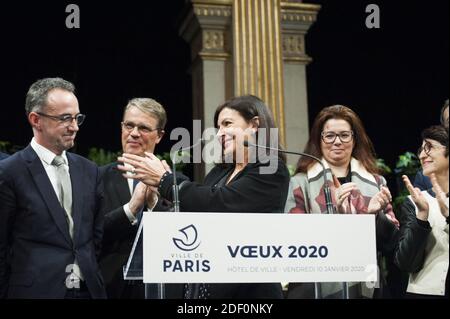 Emmanuel Gregoire e Anne Hildago - il sindaco di Parigi Anne Hidalgo presenta i suoi auguri per il nuovo anno a Parigi, in Francia, il 10 gennaio 2020. Foto di Magali Cohen/ABACAPRESS.COM Foto Stock