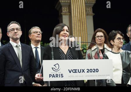 Emmanuel Gregoire e Anne Hildago - il sindaco di Parigi Anne Hidalgo presenta i suoi auguri per il nuovo anno a Parigi, in Francia, il 10 gennaio 2020. Foto di Magali Cohen/ABACAPRESS.COM Foto Stock