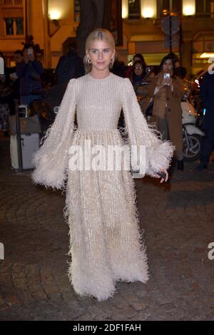 Caro Daur partecipa allo spettacolo Valentino durante la settimana della moda di Parigi Haute Couture a Parigi, Francia, il 22 gennaio 2020. Foto di Julien Reynaud/APS-Medias/ABACAPRESS.COM Foto Stock