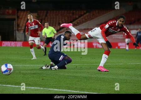 MIDDLESBROUGH, INGHILTERRA. 2 DICEMBRE azione di Djed Spencein di Middlesbrough durante la partita del campionato Sky Bet tra Middlesbrough e Swansea City allo Stadio Riverside, Middlesbrough, mercoledì 2 Dicembre 2020. (Credit: Mark Fletcher | MI News) Credit: MI News & Sport /Alamy Live News Foto Stock