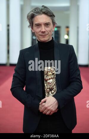 Swann Arlaud si pone con il miglior attore in un ruolo di supporto Premio per il film Grace a Dieu la 45° cerimonia Cesar a Parigi, Francia, il 28 febbraio 2020. Foto di Aurore Marechal/ABACAPRESS.COM Foto Stock