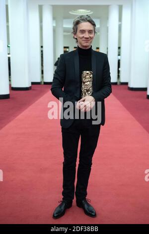 Swann Arlaud si pone con il miglior attore in un ruolo di supporto Premio per il film Grace a Dieu la 45° cerimonia Cesar a Parigi, Francia, il 28 febbraio 2020. Foto di Aurore Marechal/ABACAPRESS.COM Foto Stock