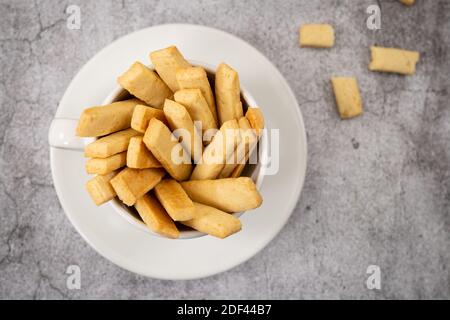 Bastoncini di biscotti al parmigiano Foto Stock
