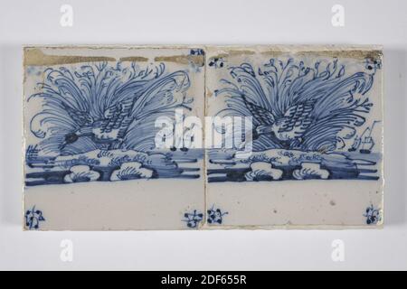 Campo di piastrelle, Anonimo, XVIII secolo, glassa di stagno, terracotta, con cornice: 13.5 x 26 x 3cm (135 x 260 x 30mm), Tile: 13.3 x 13.3 x 0.7cm (133 x 133 x 7mm), anatra, isola, paesi bassi del Nord, campo di piastrelle di due (una a due) piastrelle di terracotta ricoperte di glassa di stagno e dipinte in blu. Sulle piastrelle è raffigurata un'anatra. L'anatra è in piedi su un'isola in una pozza, Data 1985 Foto Stock