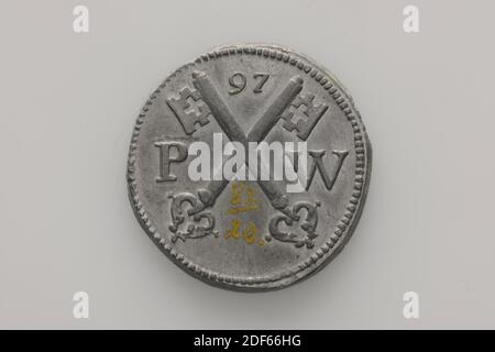 Povero piombo, Anonimo, 1758, colpito, piombo rotondo o piombo della torba, colpito per la diaconia vallone. Sulla parte anteriore una casa di torba con l'anno 1758 nel cut-off. Sul retro i tasti Leiden con su entrambi i lati una lettera, P e W. all'intersezione dei tasti è colpito il numero 89, Generale: 3.4 x 0,2cm (34 x 2mm), peso: 14,2g Foto Stock