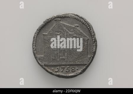 Povero piombo, Anonimo, 1758, colpito, piombo rotondo o piombo della torba, colpito per la diaconia vallone. Sulla parte anteriore una casa di torba con l'anno 1758 nel cut-off. Sul retro i tasti Leiden con su entrambi i lati una lettera, P e W. all'intersezione dei tasti è colpito il numero 89, Generale: 3.4 x 0,2cm (34 x 2mm), peso: 14,2g Foto Stock