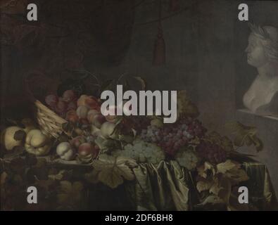 Pittura, Jacob Fransz. Van der Merck, c. 1650, Signature anteriore, a sinistra, sul piano del tavolo: J.V. Marca, tela, dipinto ad olio, con cornice: 115.4 × 144.4 × 5,3cm 1154 × 1444 × 53mm, mela, natura morta, scultura, mazzo di uva, frutta morta con scultura classica. Su un tavolo con un panno verde a metà a destra, a sinistra, in parte appoggiato su alcune grandi mele gialle, si trova un cesto piatto, dal quale abbondano prugne e pesche, in parte ancora attaccate al ramo frondoso, rotolare a destra ed è fermato da alcuni grappoli di uva verde e blu Foto Stock