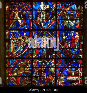 Francia, Yonne, Auxerre, Cattedrale di Saint Etienne, vetrate Foto Stock