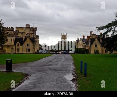 Uley, Stroud, Cotswolds, Gloucestershire, Regno Unito, 17 novembre 2020. Credit: Robert Taylor/Alamy Live News Foto Stock