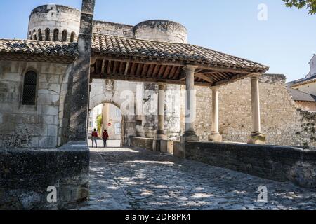 Pernes Les Fontaines, Provenza, Francia, Europa. Foto Stock