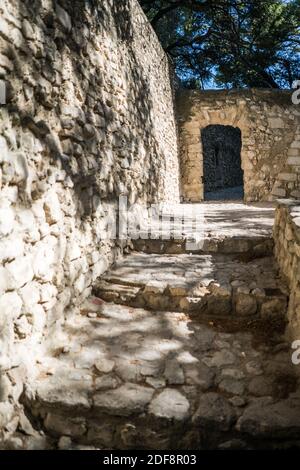 Pernes Les Fontaines, Provenza, Francia, Europa. Foto Stock