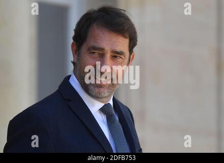 Christophe Castaner lascia il Palazzo Elysee dopo una riunione settimanale del gabinetto a Parigi, in Francia, il 24 giugno 2020. Foto di Christian Liegi/ABACAPRESS.COM Foto Stock