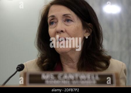 WASHINGTON, DC - GIUGNO 24: Il Sen. Maria Cantwell (D-WA), membro del Comitato per la classifica del Comitato, parla durante un'audizione davanti al Comitato per il Commercio, la Scienza e i Trasporti del Senato presso il Palazzo degli uffici del Senato Russell 24 giugno 2020 a Washington, DC. La commissione ha tenuto un'audizione per esaminare la vigilanza della Commissione federale delle comunicazioni. Foto di Alex Wong/Pool/ABACAPRESS.COM Foto Stock