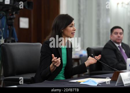 Jessica Rosenworcel, Commissario, Federal Communications Commission (FCC) risponde alle domande durante un'audizione di supervisione del Comitato del Senato degli Stati Uniti per il commercio, la scienza e i trasporti per esaminare la Federal Communications Commission a Washington, DC, USA il 24 giugno 2020. Foto di Jonathan Newton/piscina/ABACAPRESS.COM Foto Stock