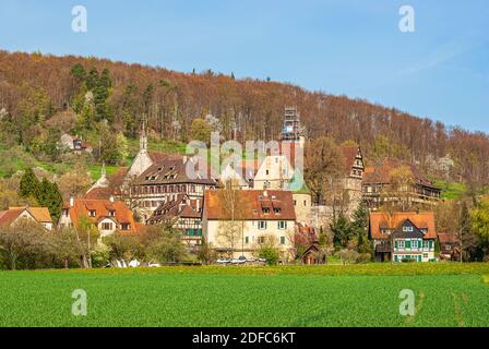 Impressioni sul villaggio e il complesso del palazzo e del monastero di Bebenhausen vicino a Tübingen, Baden-Württemberg, Germania. Foto Stock