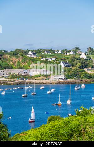 Francia, Finistere, Paese di Abers, Costa di Legendes, Aber Benoit, Port du Vilh Foto Stock