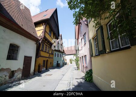 Dinkelsbühl ist eine Stadt im Landkreis Ansbach a Mittelfranken und aufgrund des besonders gut erhaltenen spätmittelalterlichen Stadtbildes ein bedeu Foto Stock