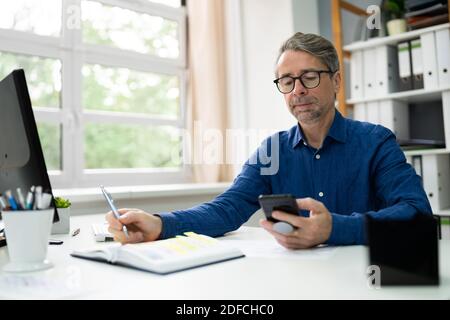 Pianificazione elenco attività dipendenti per una settimana e un piano Foto Stock