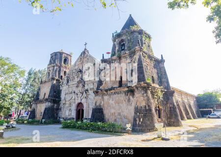 Facciata della Chiesa di Miag-ao nella provincia di Iloilo, Filippine Foto Stock