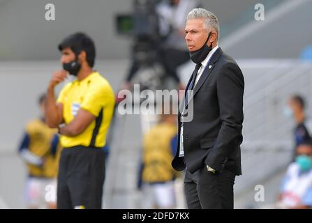 Doha, Qatar. 4 Dicembre 2020. Steve Corica, capo allenatore del Sydney FC, reagisce durante la partita del Gruppo H tra Yokohama F. Marinos del Giappone e Sydney FC of Australia alla AFC Champions League 2020 a Doha, capitale del Qatar, il 4 dicembre 2020. Credit: Nikku/Xinhua/Alamy Live News Foto Stock