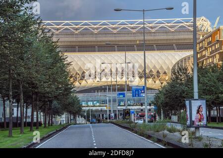 Johan Cruyff Arena in lontananza ad Amsterdam, Paesi Bassi 2018 Foto Stock