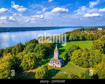 Torre Bismarck al Lago di Starnberg, Assenhausen vicino Berg, Fünfseenland, vista aerea, Alta Baviera, Baviera, Germania, Europa Foto Stock