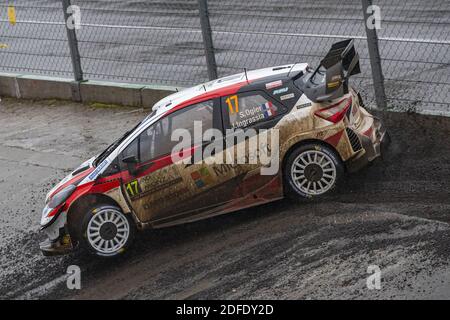 17 OGIER Sebastien (fra), INGRASSIA Julien (fra), Toyota Yaris WRC, Toyota Gazoo Racing WRT, azione durante l'ACI Rally Monza 2020, 7° appuntamento del Campionato FIA WRC 2020 dal 3 all'8 dicembre 2020 a Monza, Brianza in Italia - Foto GrÃ©Gory Lenenmand / DPPI / LM Foto Stock