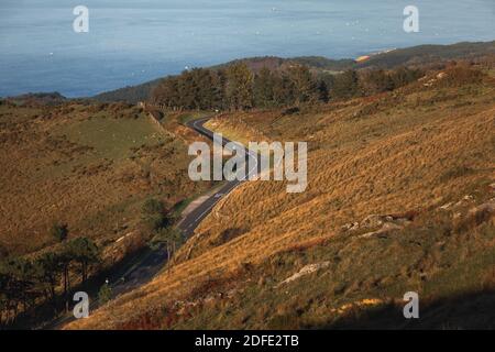 Jaizkibel montagna vicino alla costa basca, Paesi Baschi. Foto Stock