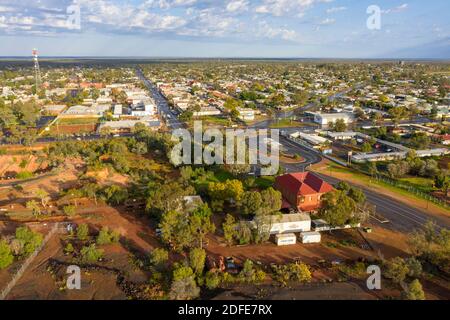 La città di Cobar nell'estremo ovest del nuovo Galles del Sud, Australia. Foto Stock