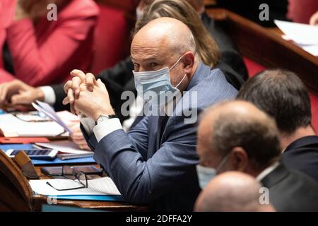 Il Segretario di Stato responsabile delle pensioni Laurent Pietraszewski partecipa ad una sessione di interrogazioni rivolte al governo in occasione dell'Assemblea nazionale francese, il 28 luglio 2020 a Parigi, Francia. Foto di David Niviere/ABACAPRESS.COM Foto Stock