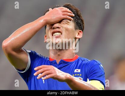 Doha, Qatar. 4 Dicembre 2020. Kim min-Woo di Suwon Samsung Bluewings reagisce durante la partita del Gruppo G tra Vissel Kobe del Giappone e Suwon Samsung Bluewings della Corea del Sud alla AFC Champions League 2020 a Doha, capitale del Qatar, 4 dicembre 2020. Credit: Nikku/Xinhua/Alamy Live News Foto Stock