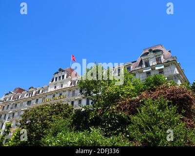 Facciata dell'Eden Palace Hotel nella città di Montreux in Svizzera Foto Stock