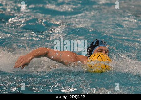 Savona, Italia. 05 dicembre 2020. Florenz Korbel (OSC Potsdam) durante VK Radnicki vs OSC Potsdam, LEN Euro Cup Waterpolo match a savona, Italia, dicembre 05 2020 Credit: Independent Photo Agency/Alamy Live News Foto Stock