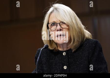 Pamela J. Roberts di Columbia, in rappresentanza dell'American Bar Association, testimonia durante l'audizione di conferma del candidato della Corte Suprema Amy Coney Barrett dinanzi al Comitato giudiziario del Senato su Capitol Hill a Washington, giovedì 15 ottobre 2020. Foto di Susan Walsh/Pool/ABACAPRESS.COM Foto Stock