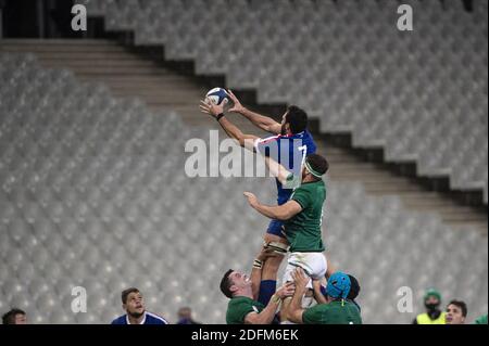 Illustrazione Stade de France è vuoto : il capitano francese Charles Olivion durante la partita dei sei Paesi del torneo di rugby Union tra Francia e Irlanda allo stade de France, a Saint Denis, alla periferia di Parigi, il 31 ottobre 2020. Foto di ELIOT BLONDT/ABACAPRESS.COM Foto Stock