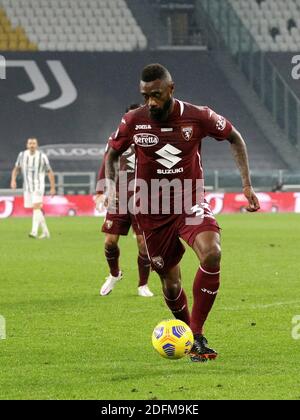 Torino, Italia. 5 dicembre 2020. Torino, Italia, Allianz Stadium, 05 dicembre 2020, 33 Nicolas Nkoulou (Torino FC) durante Juventus FC vs Torino - Calcio italiano Serie A match Credit: Claudio Benedetto/LPS/ZUMA Wire/Alamy Live News Foto Stock