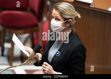 Il ministro francese della transizione ecologica Barbara Pompili partecipa a una sessione di interrogazioni rivolte al governo all'Assemblea nazionale francese, il 10 novembre 2020, a Parigi, Francia. Foto di David Niviere/ABACAPRESS.COM Foto Stock