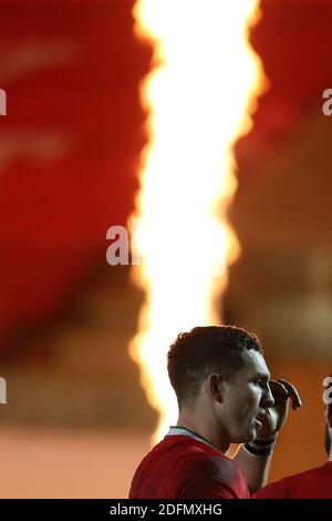 Llanelli, Regno Unito. 05 dicembre 2020. George North of Wales guarda on.Autumn Nations Cup rugby match, Wales contro Italy al Parc Y Scarlets di Llanelli, Galles del Sud sabato 5 dicembre 2020. Questa immagine può essere utilizzata solo per scopi editoriali. Solo per uso editoriale, foto di Andrew Orchard/Andrew Orchard sports photography/Alamy Live news Credit: Andrew Orchard sports photography/Alamy Live News Foto Stock