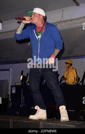 Wellington, Florida, Stati Uniti. 05 dicembre 2020. Vanilla Ice durante il concerto invernale della Camera di Commercio di Wellington a Wellington Green il 5 dicembre 2020 a Wellington, Florida. Credit: Mpi04/Media Punch/Alamy Live News Foto Stock