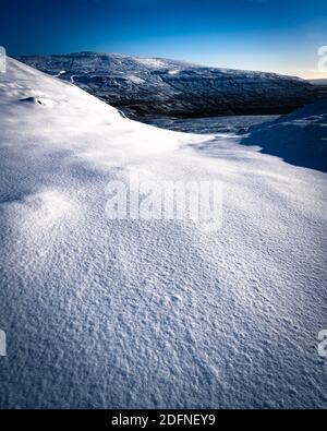 Clean Snow Field a Langstrothdale, Yorkshire Dales Foto Stock