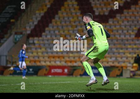 Richard ODonnell 1 di Bradford City reagisce a Rhys Bennett 32 di Carlisle United Goal durante il gioco Foto Stock